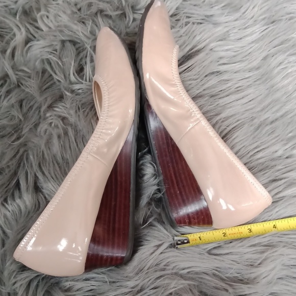 Cole Haan  nude flats - Picture 6 of 8